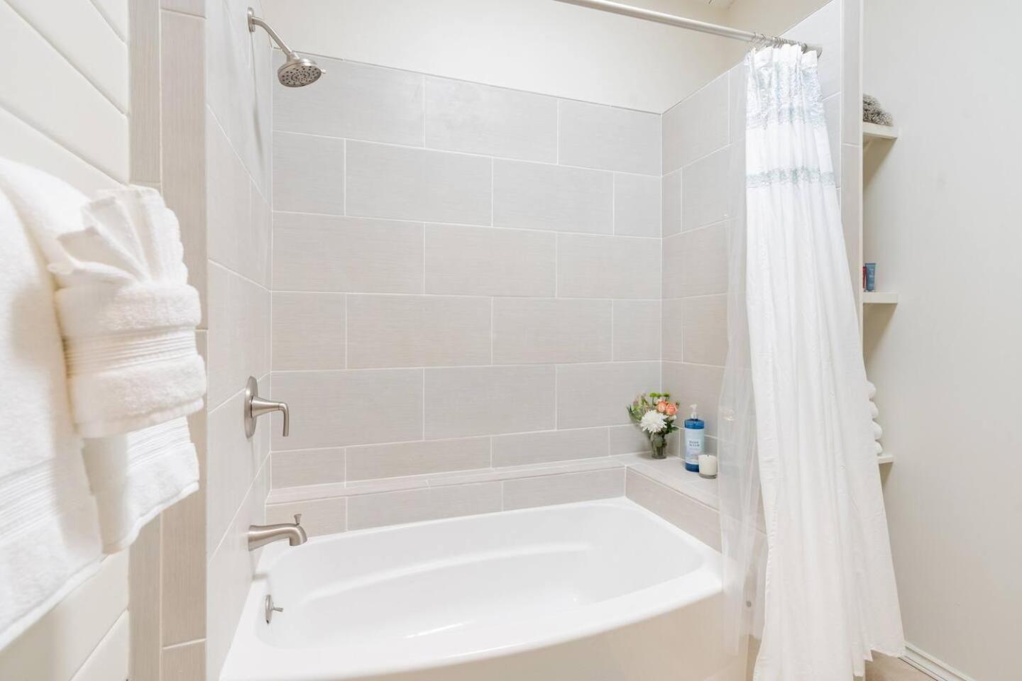 האלאיווה North Shore Garden Suite מראה חיצוני תמונה